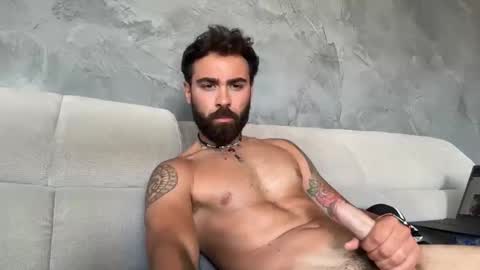 italianloverms online show from May 2026 10:44:01 AM