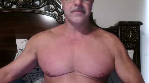 Snapshot of italianstud43 chatting on September 2025 10:13:02 PM Hot Italian online show from September 2025 10:13:02 PM