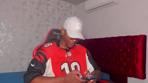 itanxfor online show from November 2025 12:38:01 PM