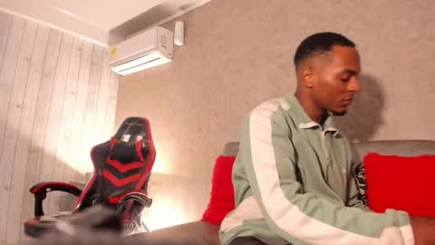 itanxfor online show from November 2025 12:53:02 PM