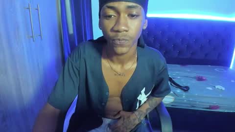 Snapshot of iteban_boy chatting on November 2025 01:44:02 PM iteban_boy online show from November 2025 01:44:02 PM