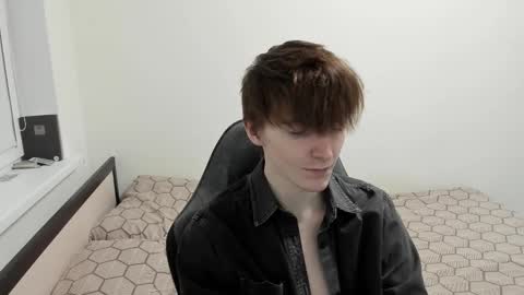 Ethan online show from December 2024 05:18:02 PM