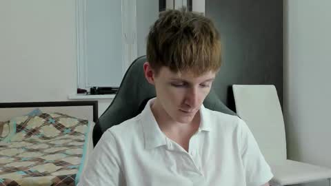 Ethan online show from November 2025 04:51:01 PM