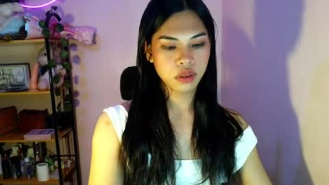 its_chloe20 online show from July 2026 01:24:02 PM