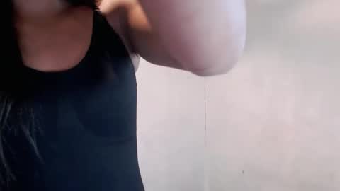 its_kynth online show from October 2025 12:44:02 PM