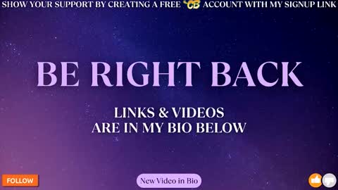 Snapshot of its_lily chatting on October 2025 09:58:02 PM Lily online show from October 2025 09:58:02 PM