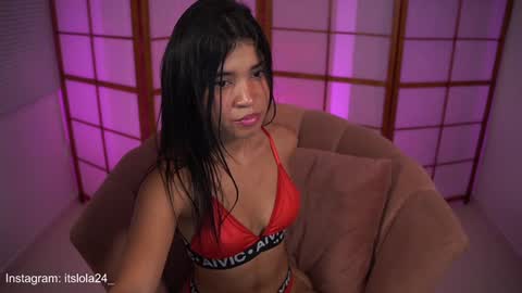 Snapshot of its_lola chatting on January 2025 03:26:01 AM online show from January 2025 03:26:01 AM