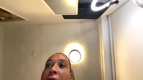 Lottie  online show from March 2026 05:28:01 PM