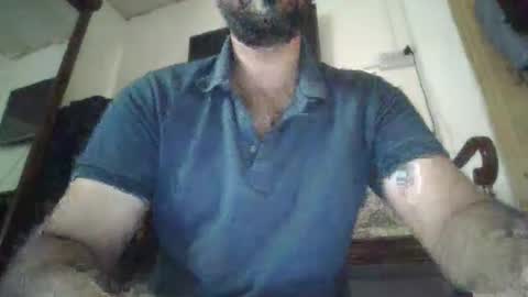 Snapshot of its_me_2323 chatting on March 2026 07:30:02 AM its_me_2323 online show from March 2026 07:30:02 AM