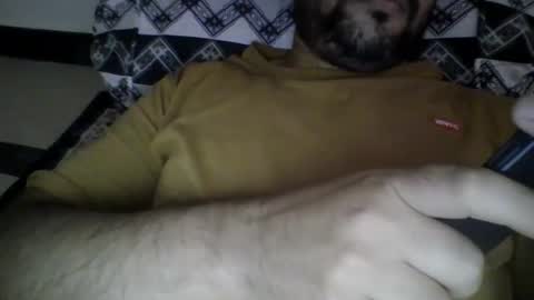 Snapshot of its_me_2323 chatting on June 2026 09:32:01 AM its_me_2323 online show from June 2026 09:32:01 AM