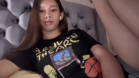 Snapshot of its_me_cora chatting on October 2025 03:01:01 PM Cora online show from October 2025 03:01:01 PM