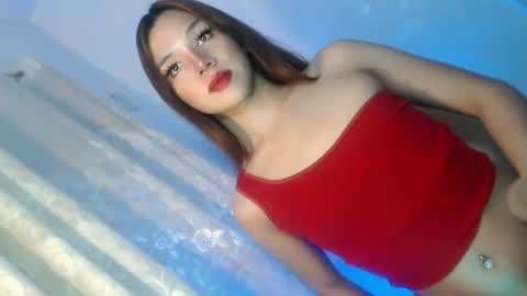 EZZIE online show from February 2025 05:35:01 PM