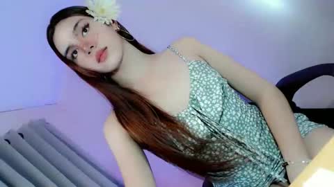 EZZIE online show from October 2025 02:41:01 AM