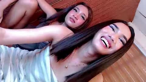 its_me_luna1111 online show from June 2026 12:32:02 AM