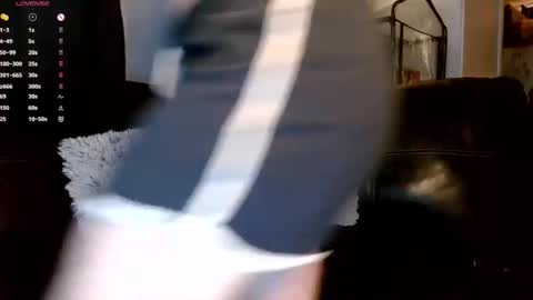 Pixie online show from April 2026 01:17:02 PM