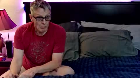 Snapshot of itsallaboutme68 chatting on April 2026 04:19:01 AM Just John online show from April 2026 04:19:01 AM