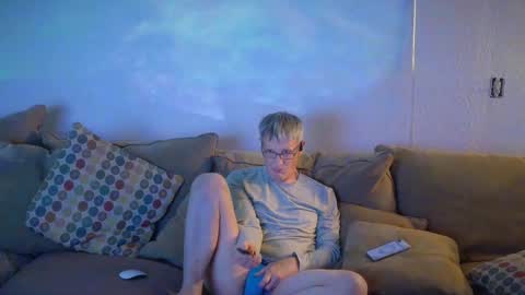 Snapshot of itsallaboutme68 chatting on May 2026 06:30:02 AM Just John online show from May 2026 06:30:02 AM