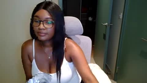 itsanna_b online show from July 2026 02:26:02 AM