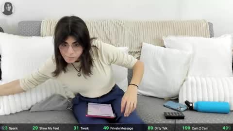 itschloelaurent online show from May 2026 07:22:01 PM