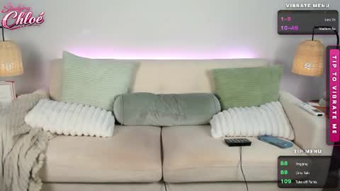 itschloelaurent online show from June 2026 04:33:01 PM
