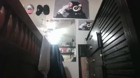 Snapshot of itsdannibaby chatting on May 2026 07:37:02 PM itsdannibaby online show from May 2026 07:37:02 PM