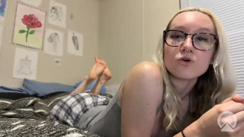 Hallie online show from July 2026 01:36:02 AM