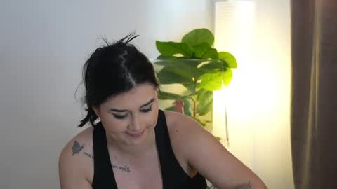 Kendra online show from May 2026 11:37:01 AM