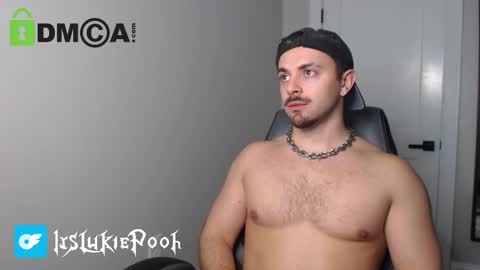 Snapshot of itslukiepooh chatting on November 2025 11:47:02 PM Itslukiepooh online show from November 2025 11:47:02 PM