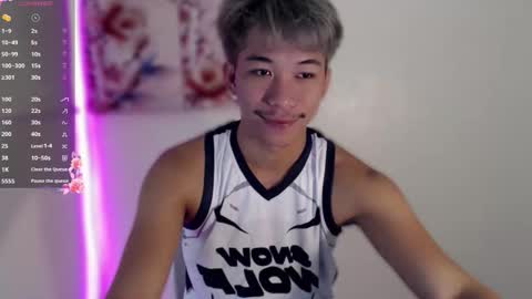 itsme_cxhennn online show from November 2025 08:07:01 PM