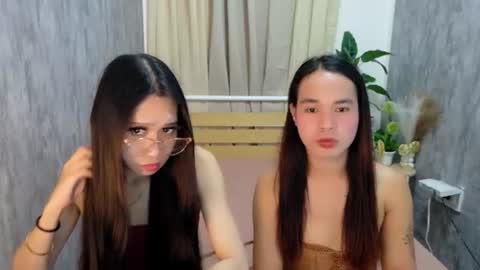 itsme_kat online show from June 2026 05:45:02 PM