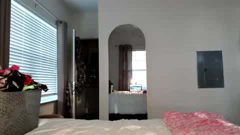 Alexis Rae online show from October 2025 12:17:02 PM