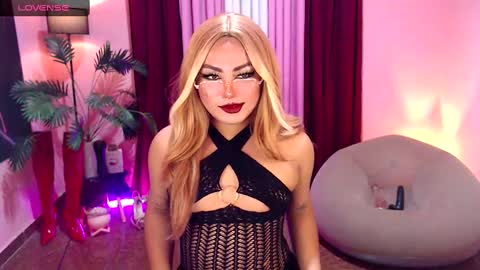 Snapshot of itsmesianaa29 chatting on October 2025 05:33:02 PM Siana online show from October 2025 05:33:02 PM