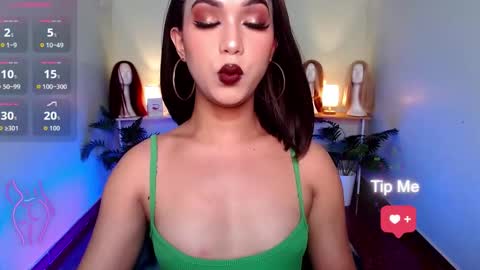 Sofia online show from October 2025 04:18:01 PM