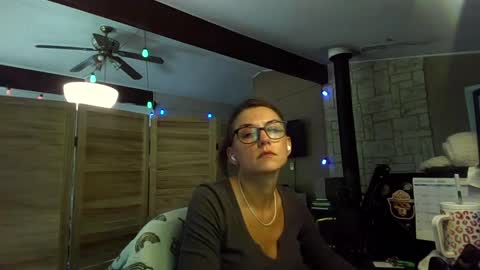 Snapshot of itsmesophie_x chatting on September 2025 04:34:02 PM ItsMeSophie X online show from September 2025 04:34:02 PM