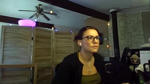 Snapshot of itsmesophie_x chatting on October 2025 04:53:02 PM ItsMeSophie X online show from October 2025 04:53:02 PM