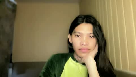Snapshot of itsmeyourgirl_philopoiter chatting on May 2026 02:40:02 AM Jayve online show from May 2026 02:40:02 AM
