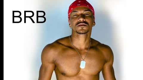 Snapshot of itsmikenoir chatting on February 2026 04:27:02 PM Limited offer 50 online show from February 2026 04:27:02 PM