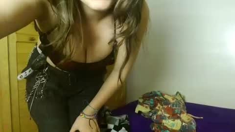 itssamus_aran online show from July 2026 01:19:01 AM