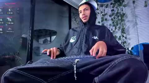 itszairen online show from July 2026 03:57:02 AM