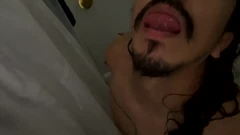 Frederect Cumms online show from September 2025 05:12:01 AM