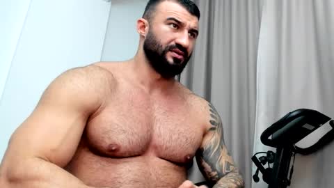 Snapshot of iustinmucle95 chatting on December 2024 03:47:02 AM iustinmucle95 online show from December 2024 03:47:02 AM