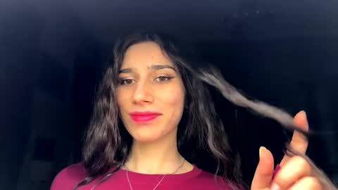 Mia online show from February 2026 05:03:02 PM