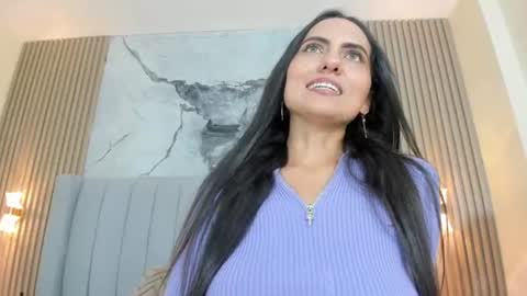 IVANA   online show from July 2026 07:53:01 PM