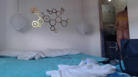 Adris online show from February 2025 08:13:02 PM