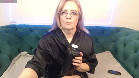 Snapshot of ivanacharm chatting on February 2025 10:43:02 AM ivanacharm online show from February 2025 10:43:02 AM