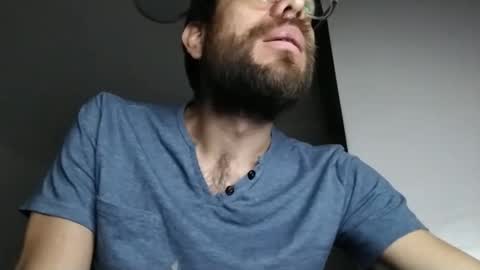 Snapshot of ivanchelon chatting on February 2026 07:36:01 AM Vanchi online show from February 2026 07:36:01 AM