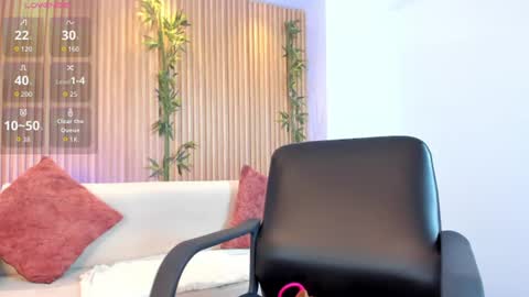 ivanna online show from June 2026 12:19:02 PM