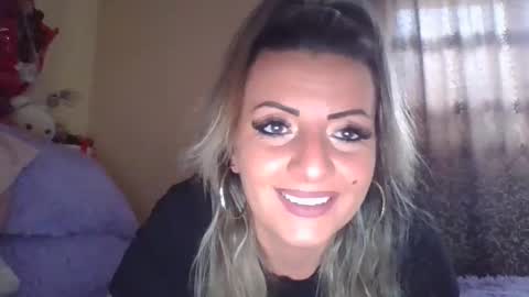 Ivanna online show from October 2025 10:59:02 AM