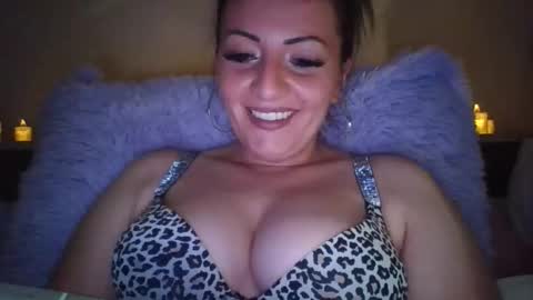 Ivanna online show from October 2025 11:05:02 PM