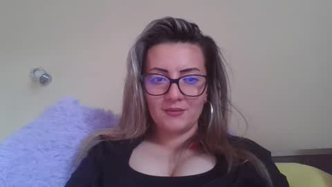 Ivanna online show from October 2025 11:47:01 AM